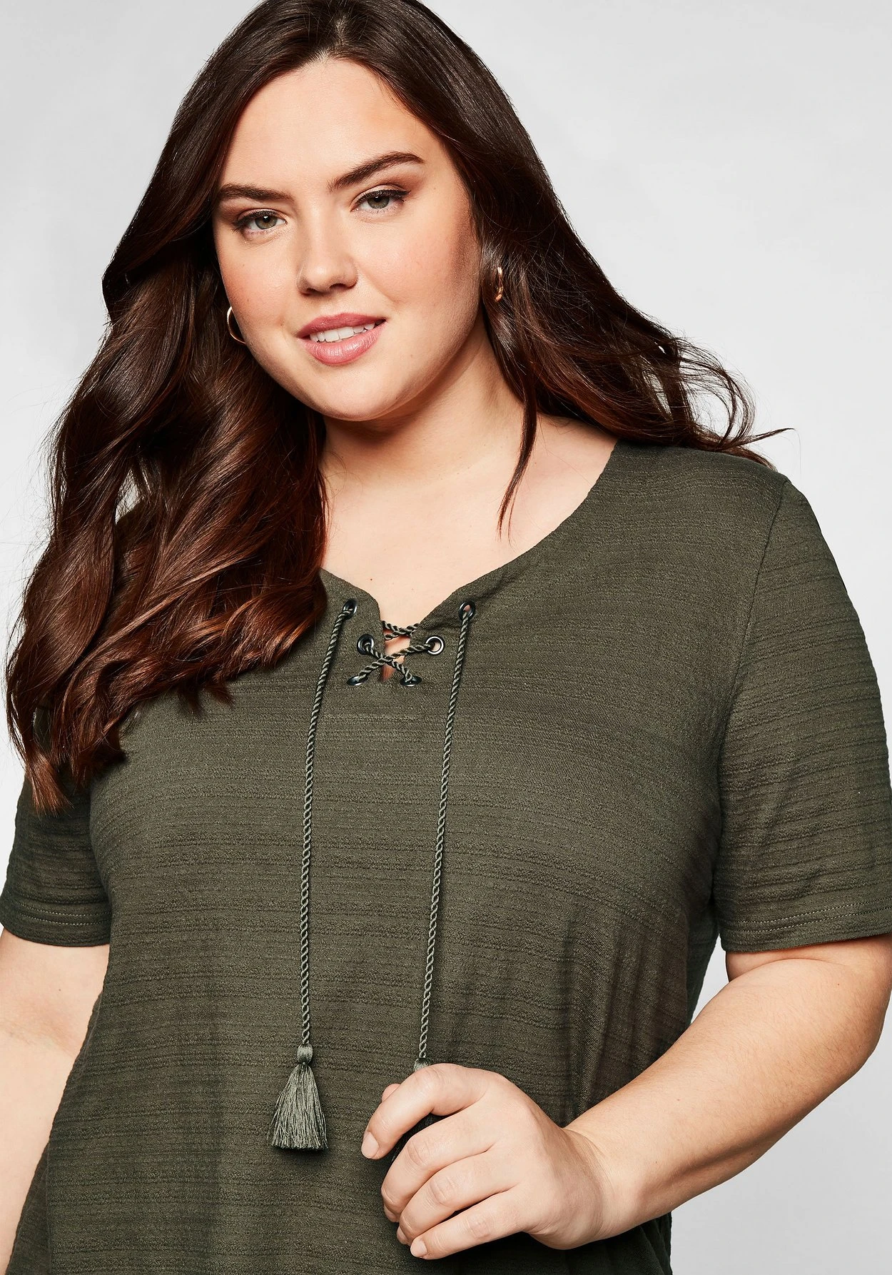 Sheego Shirt In Jacquard-Optik, Mit Bindeband – Bild 5