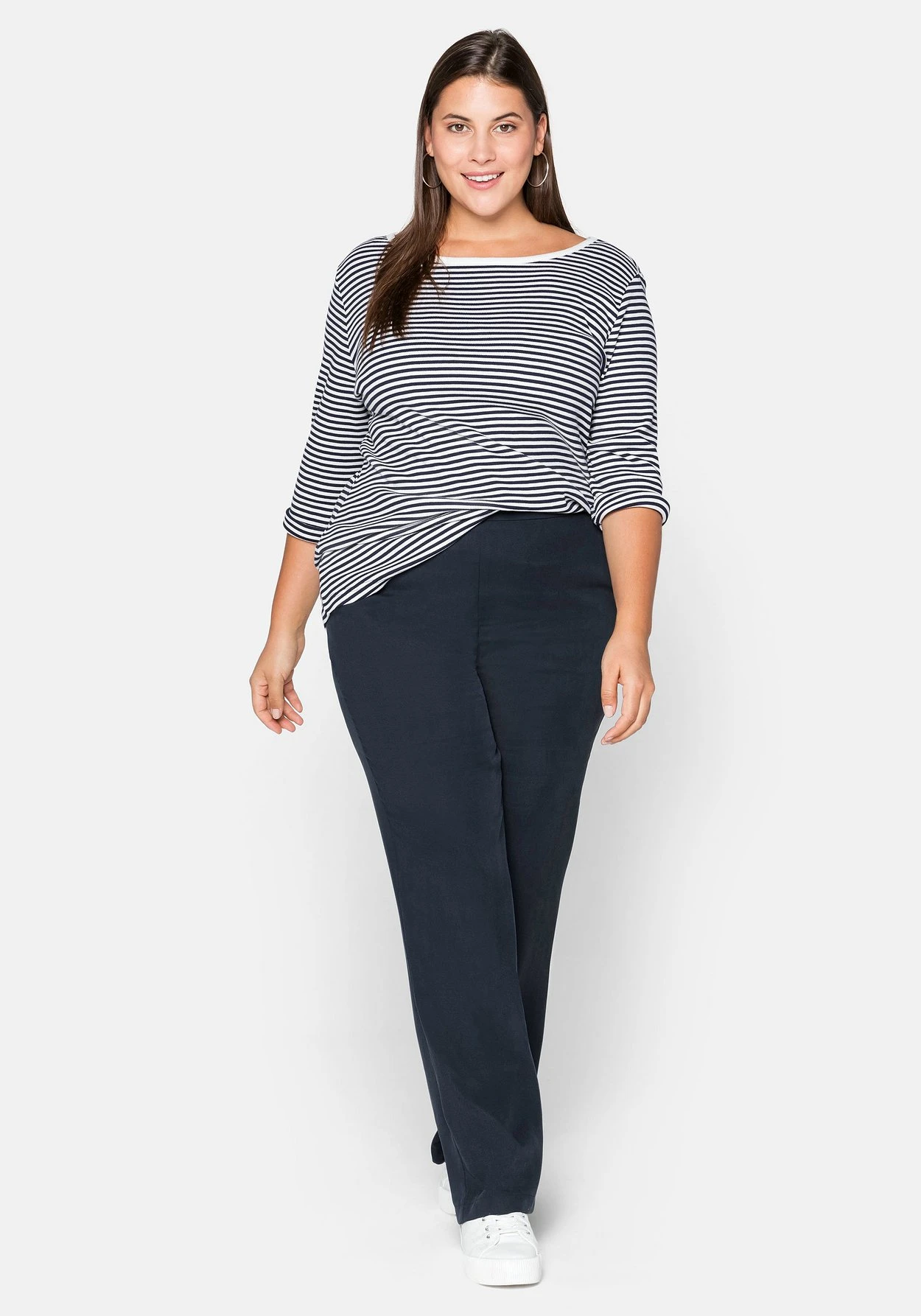 Sheego Gerade Hose Mit Seitenschlitzen Aus TENCEL™ Lyocell – Bild 5