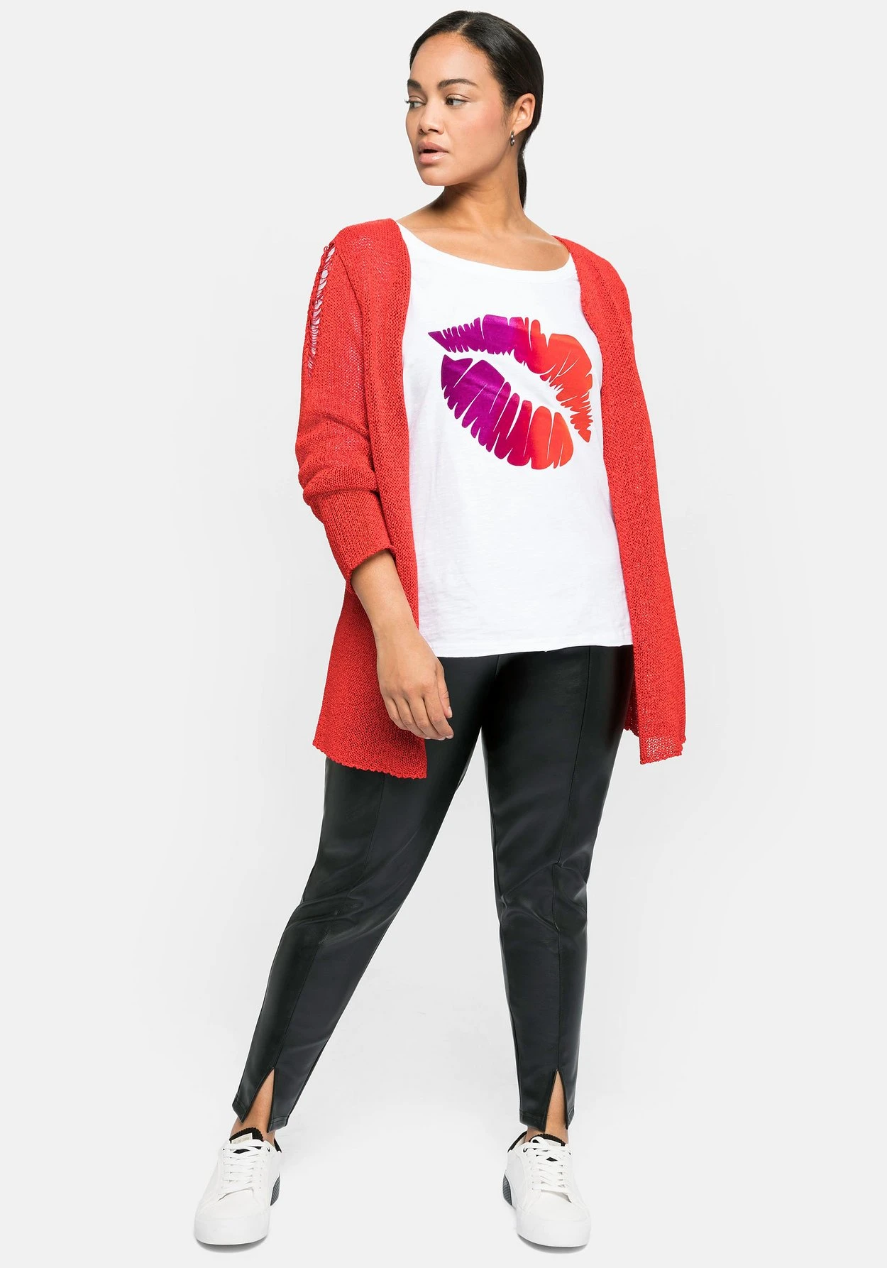 Sheego Leggings In Lederoptik, Mit Schlitz Am Saum – Bild 5