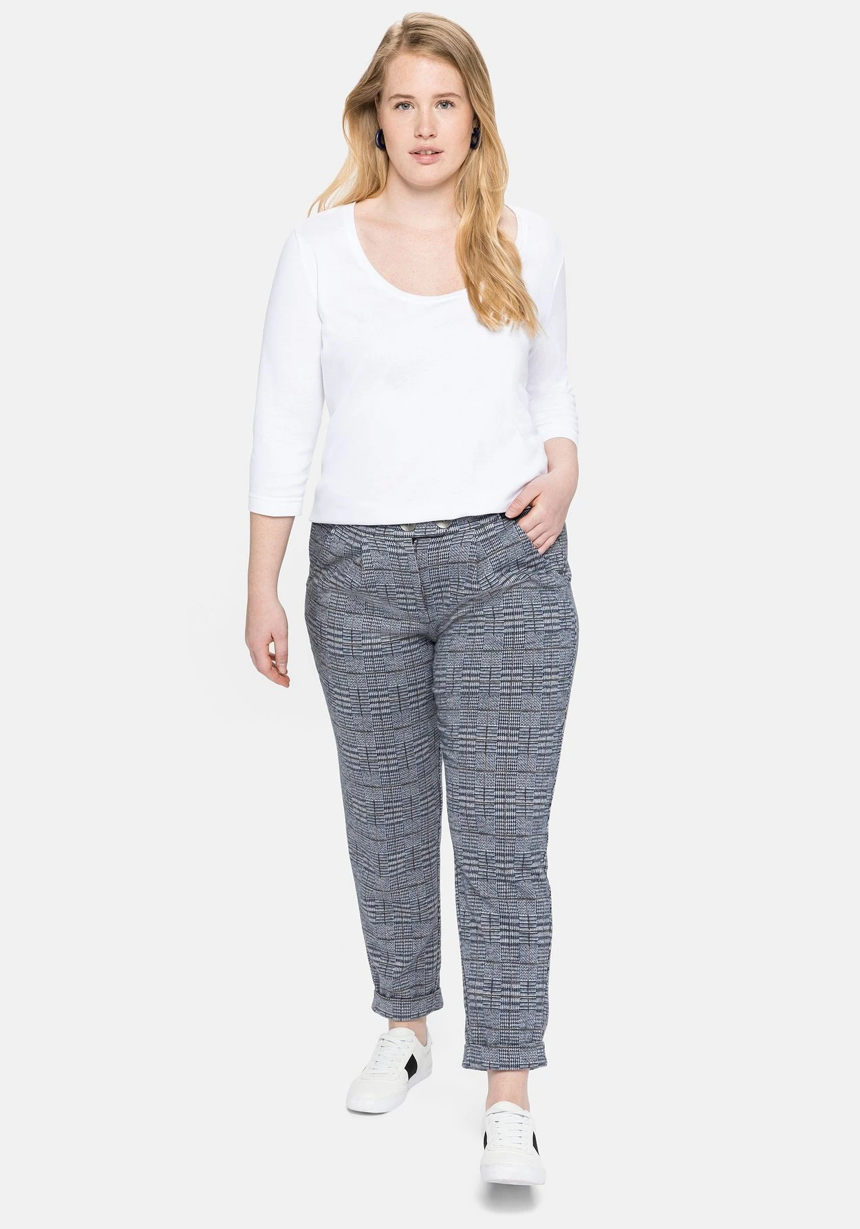 Sheego Chinohose Mit Karomuster Und Bundfalten – Bild 5