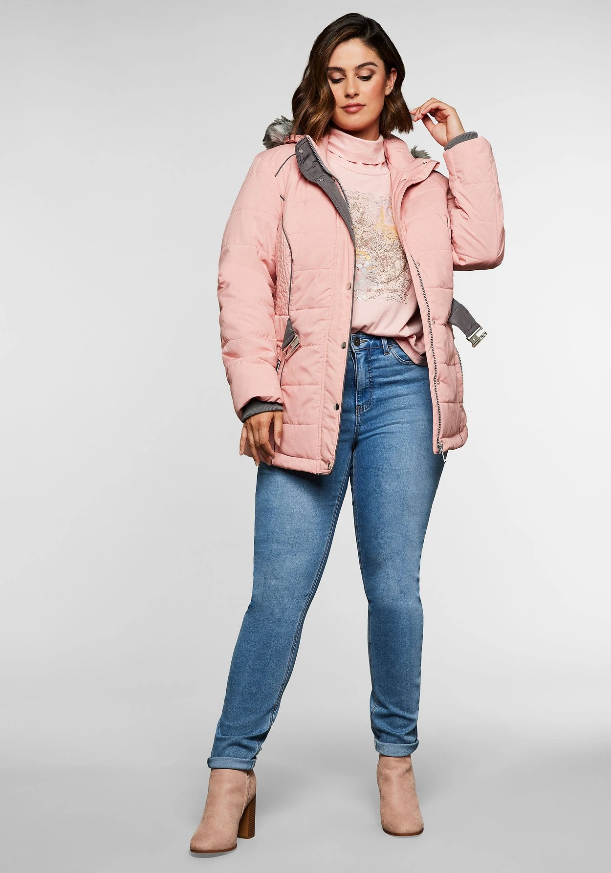 Sheego Steppjacke Mit Gürtel, Kapuze Und Reißverschluss – Bild 4