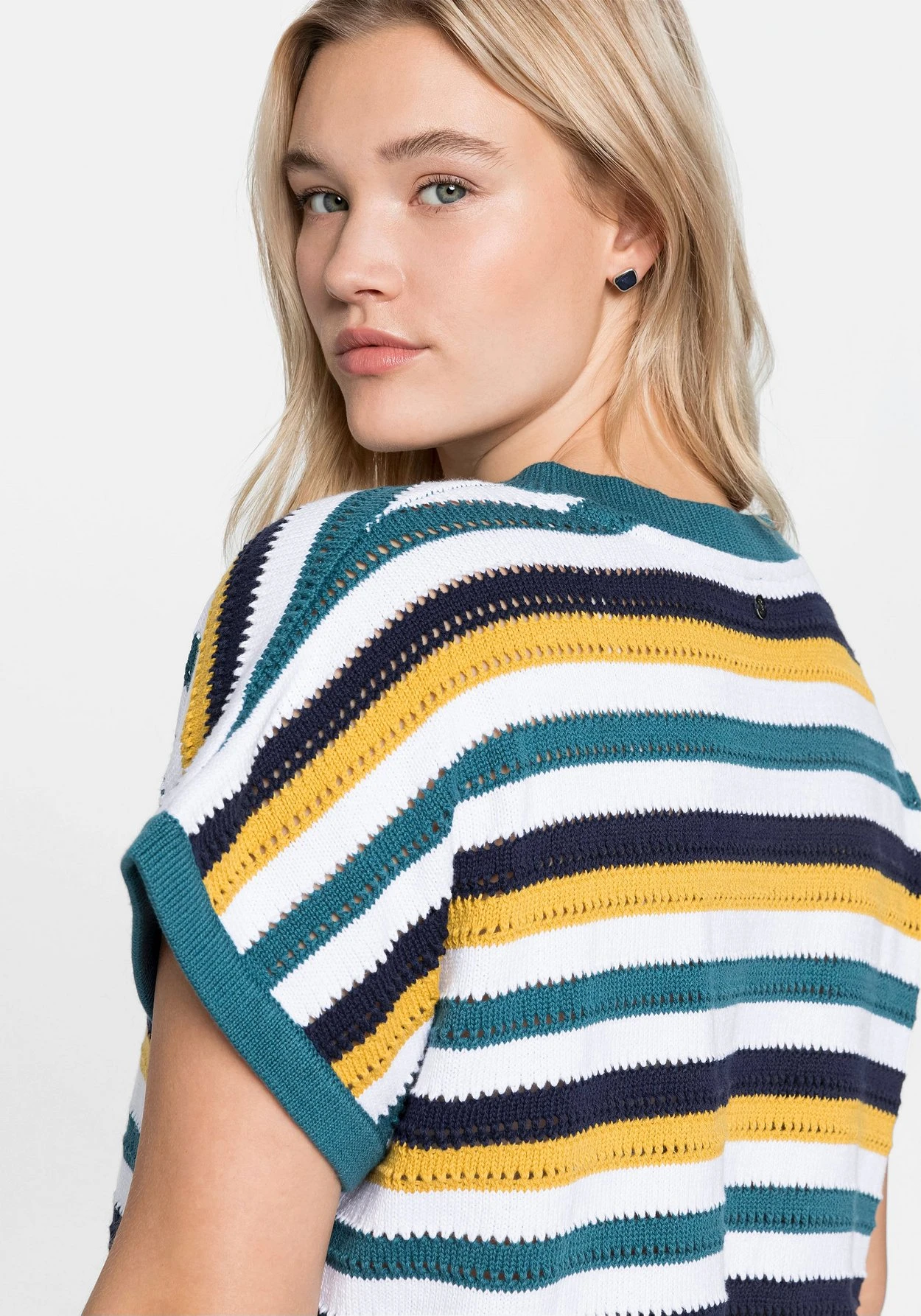 Sheego Kurzarmpullover Mit Ringeln Im Ajourstrickmuster – Bild 5