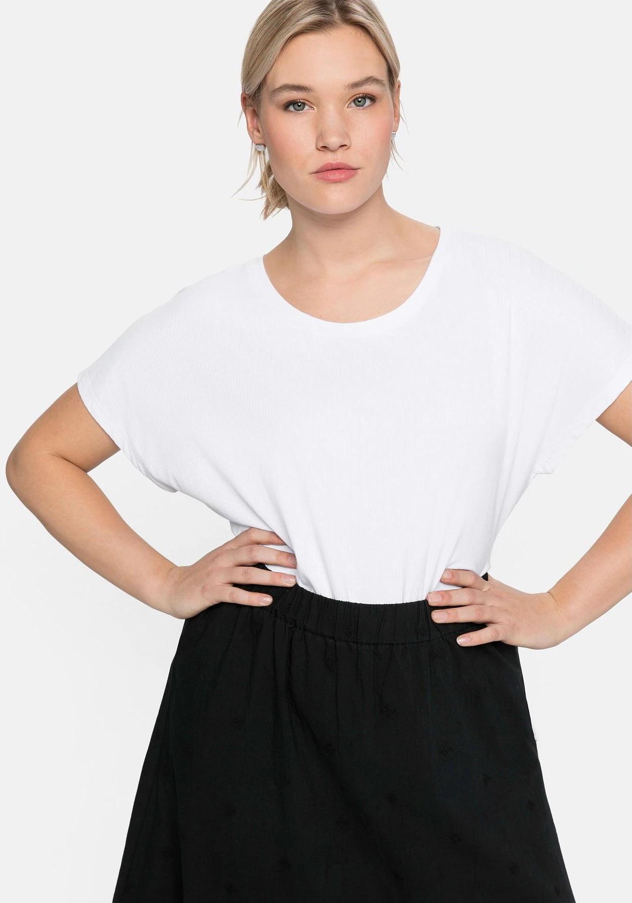 Sheego Oversized-Shirt Mit Dezenten Streife – Bild 5