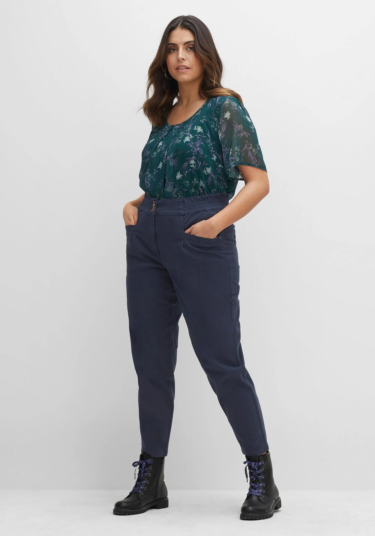 Sheego Chinohose Aus Twill, Mit High-Waist-Bund – Bild 5