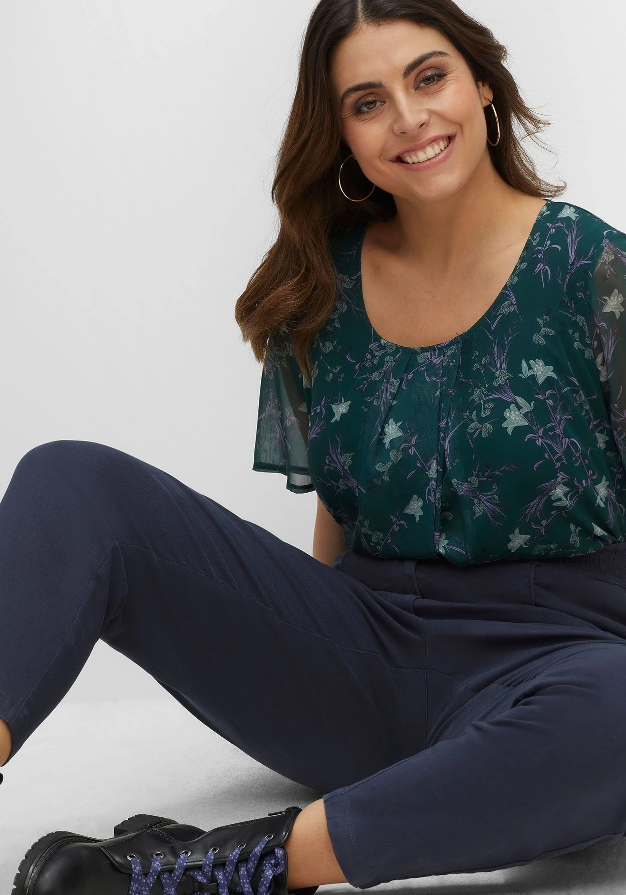 Sheego Chinohose Aus Twill, Mit High-Waist-Bund – Bild 8