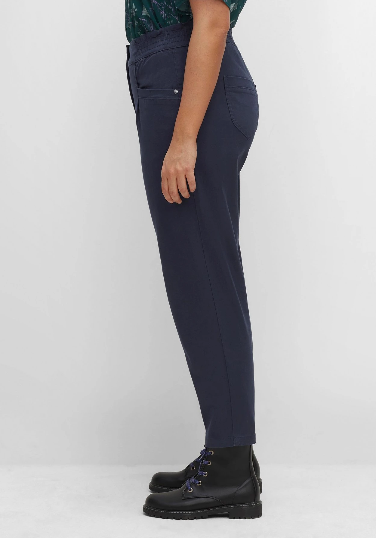 Sheego Chinohose Aus Twill, Mit High-Waist-Bund – Bild 2