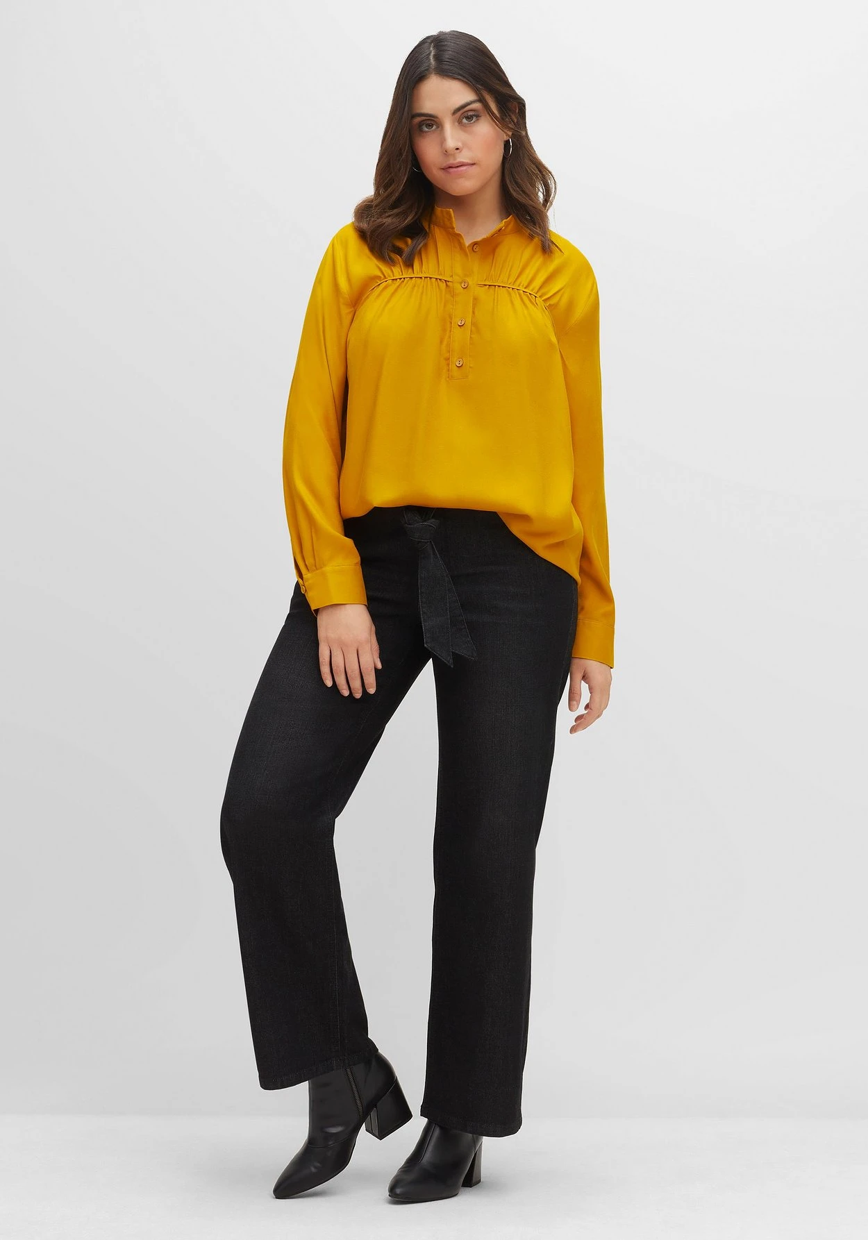 Sheego Tunika Mit Gekräuselter Passe, Aus Viskose – Bild 4