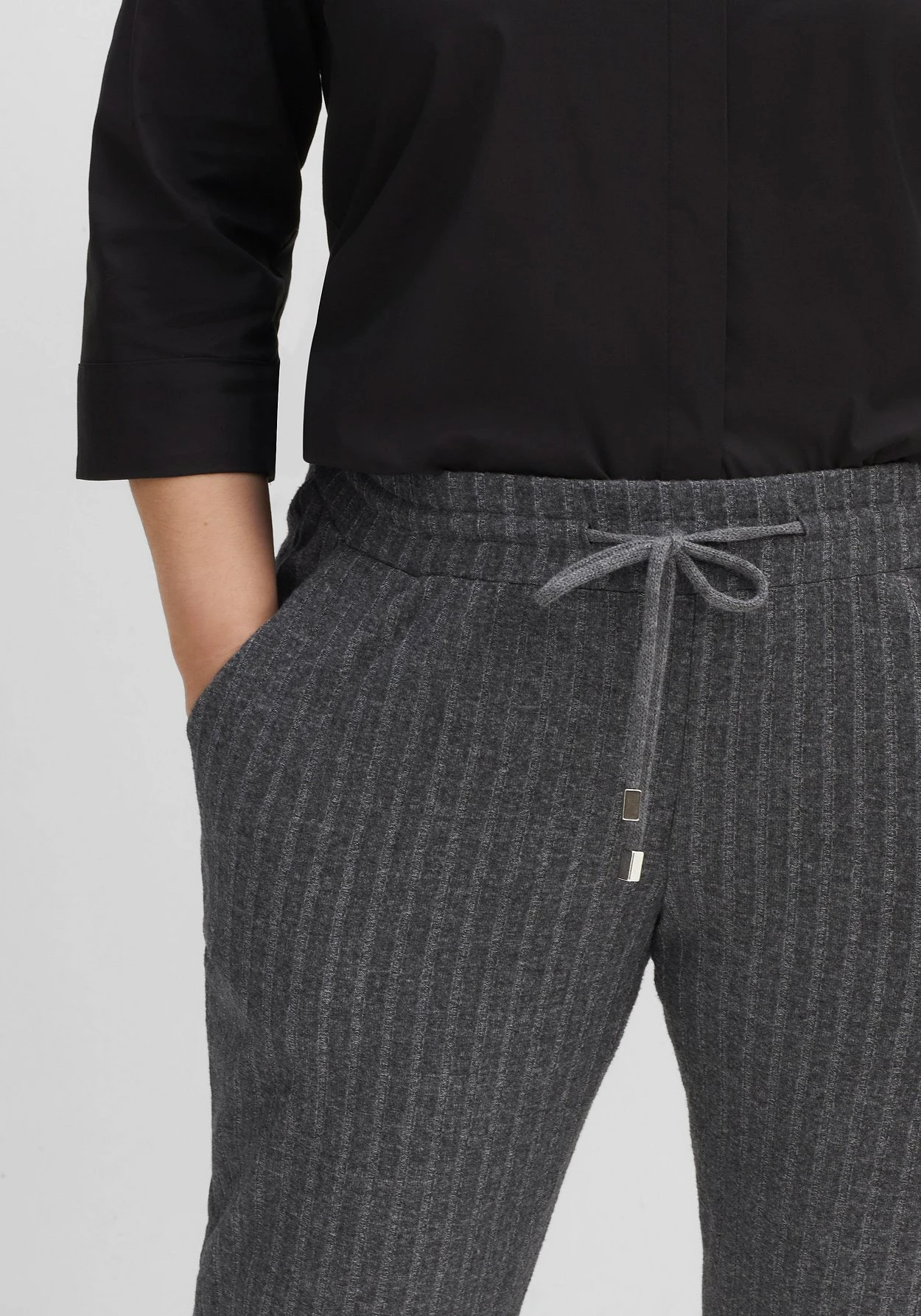 Sheego Schlupfhose In Rippstruktur, Aus Weichem Strick – Bild 7