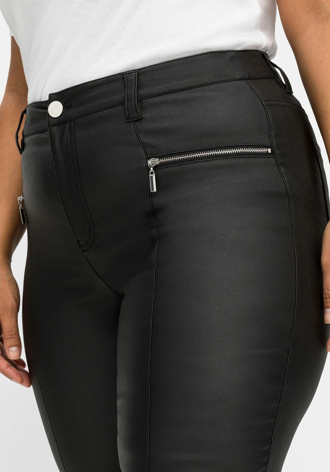 Schmale Stretchhose Mit Leichtem Schimmer – Bild 6