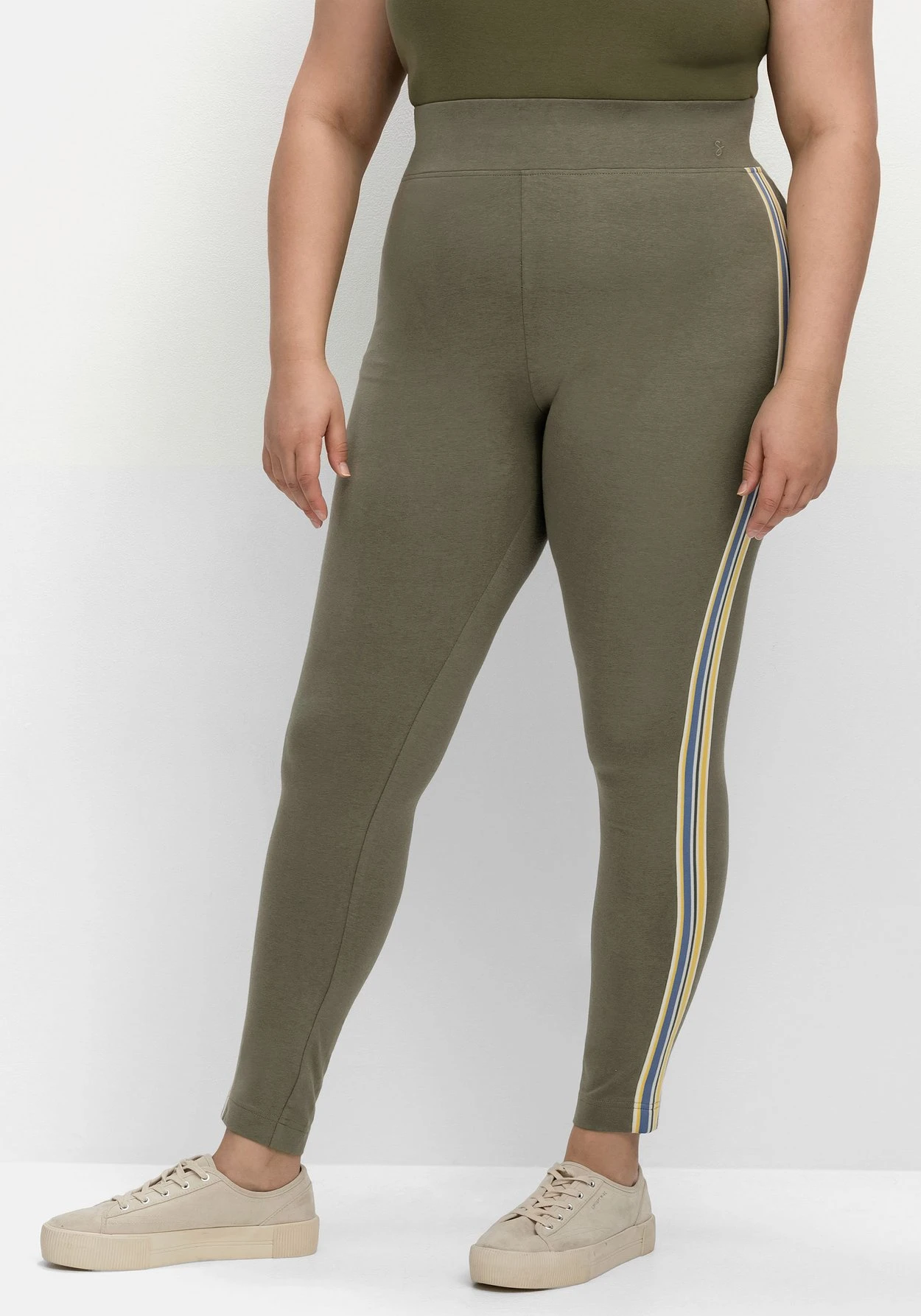 Sheego Leggings Mit Seitlichem Galonstreifen – Bild 6