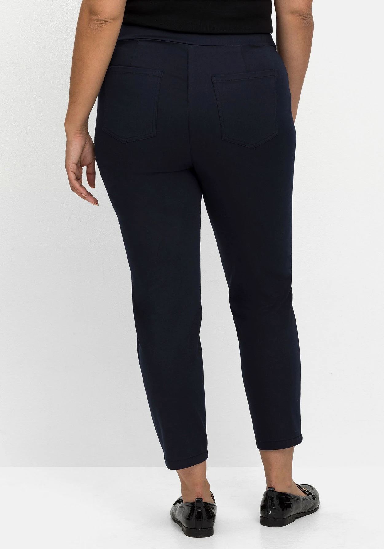 Sheego Schmale 7/8-Stretchhose Mit Elastischem Bund – Bild 3