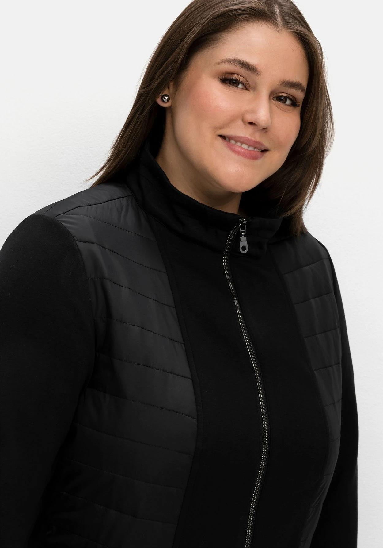 Sheego Leichte Jerseyjacke Mit Gesteppten Partien – Bild 5