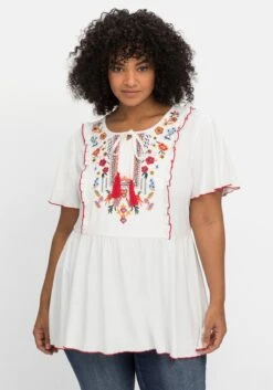 Kurzarmshirt Mit Blumenstickerei Und Flügelärmel