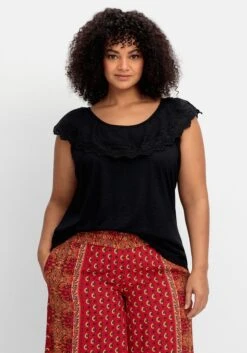 T-Shirt Mit Lochstickerei Und Carmen-Ausschnitt