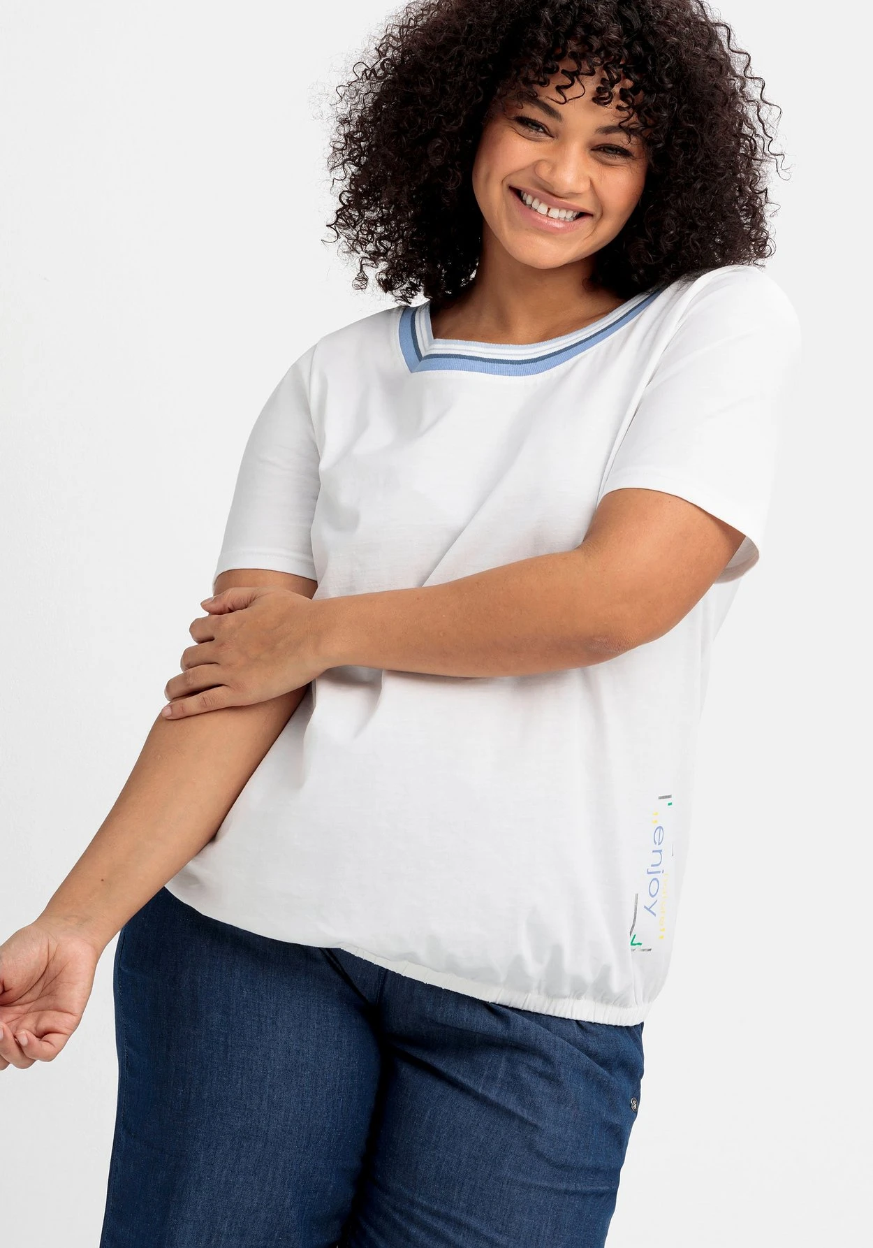 Sheego Shirt Mit Gestreifter Rippblende Und Gummizugbund – Bild 6