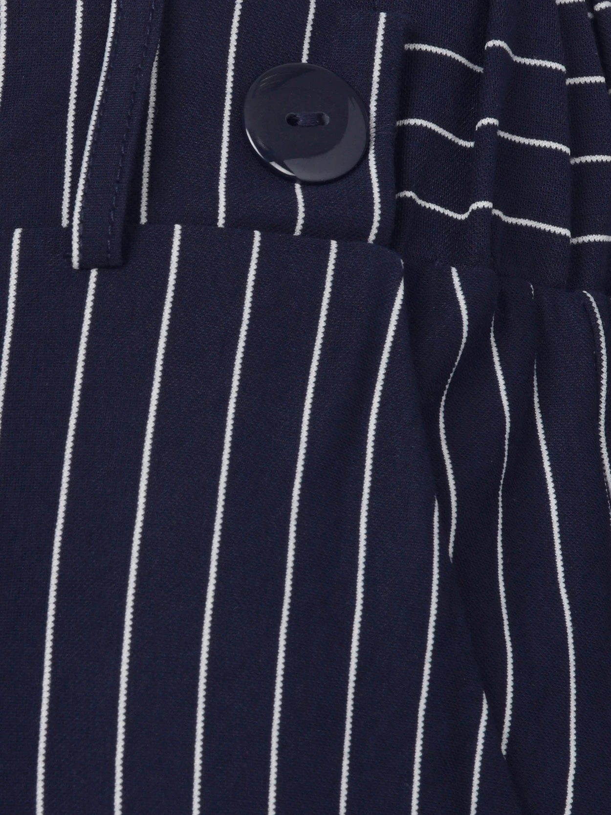 Weite 7/8-Hose Mit Nadelstreifenmuster – Bild 3