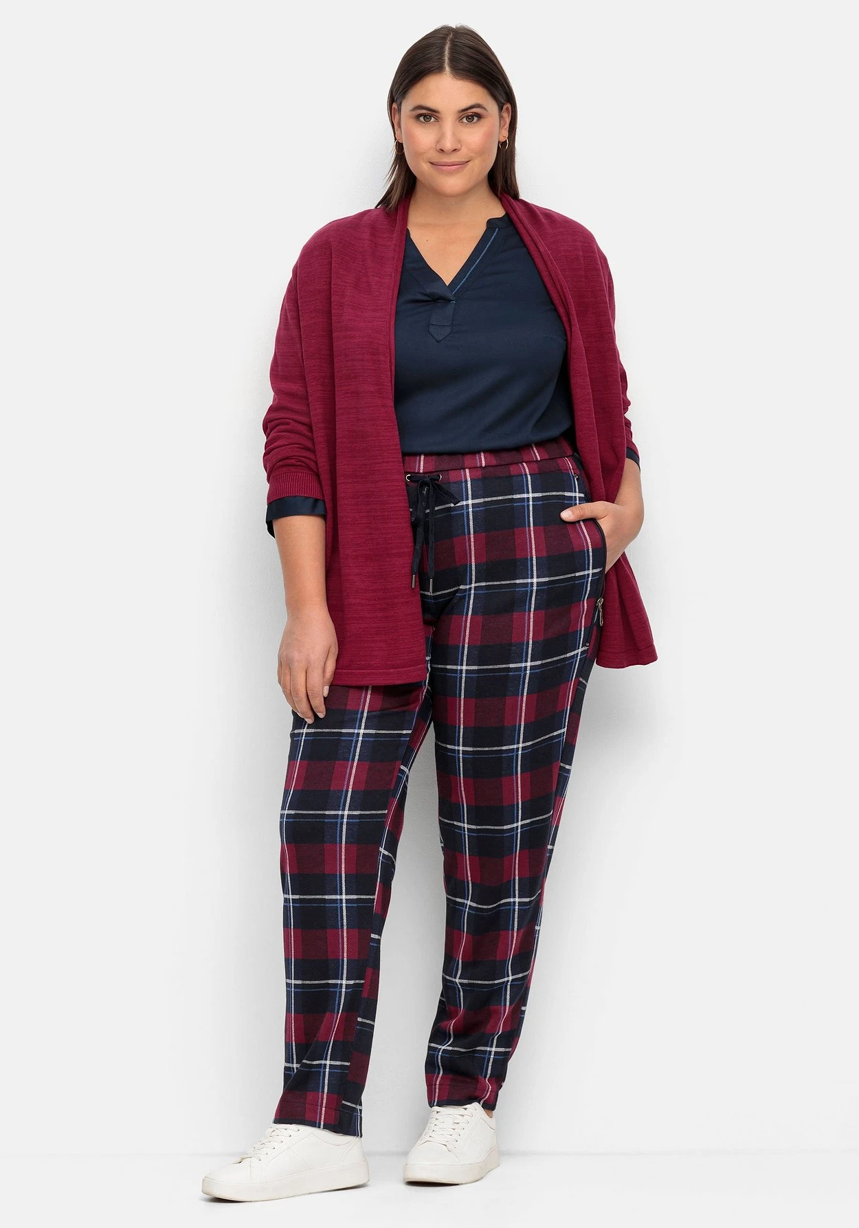 Sheego Karo-Joggpants Mit Stretchbund Und Bindeband